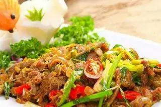 Hình ảnh Heo Mọi Xào Sả Ớt 