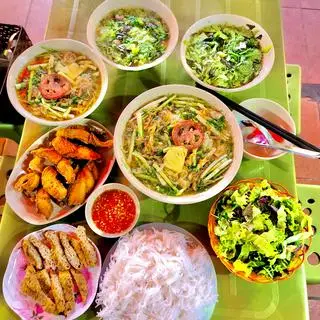 Hình ảnh bún cá chấm nhiều cá+nhiều chả cá