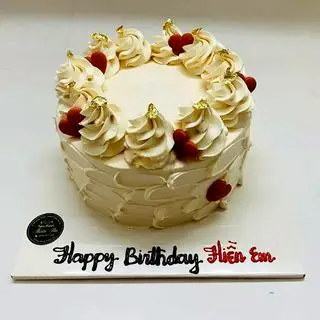 Hình ảnh Bánh sinh nhật nhẹ nhàng đơn giản size 19cm