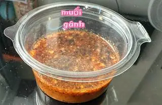 Hình ảnh Hủ sốt muối gánh thêm