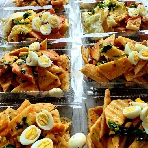Hình ảnh Bánh mì nướng muối ớt phần nhiều - 2 ổ