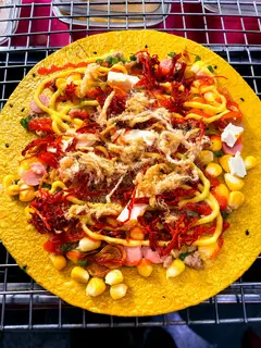 Hình ảnh Bánh tráng nướng đặc biệt siêu topping