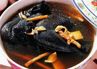 Hình ảnh Gà Ác Tần Thuốc Bắc