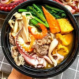 Hình ảnh BÚN HẢI SẢN NHỎ ( có bát đũa thìa )