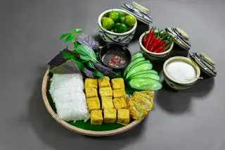 Hình ảnh Bún đậu chả cốm
