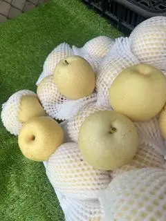Hình ảnh Lê hoàng kim dòn ngọt 