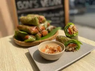 Hình ảnh Cuốn Lứt Mè Nguyên Cám + Sốt Tương Đậu- Summer Rolls