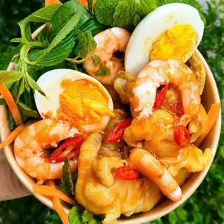 Hình ảnh [Hộp Lớn]Tôm-Trứng-Chân Gà Sốt Thái