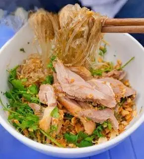 Hình ảnh Miến trộn Vịt (Không gồm Dụng Cụ Ăn Uống)