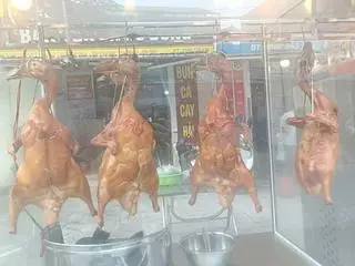Hình ảnh vịt quay quảng đông.1/2 con 