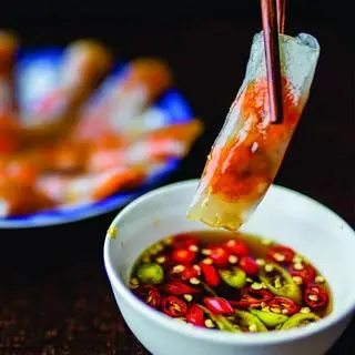 Hình ảnh Combo 10 bánh lọc Huế kèm 2 chả Huế