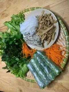 Hình ảnh Combo 10 cái nem cuốn chay