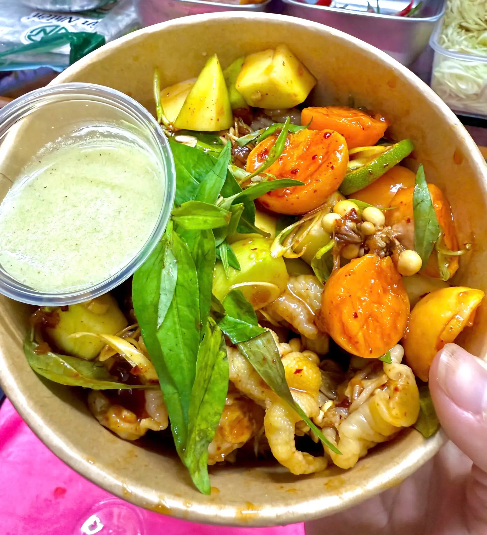 Hình ảnh Chân gà mix trứng non