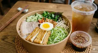 Hình ảnh Bún nước tương đậu hũ thịt luộc