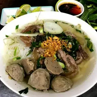 Hình ảnh Bún bò viên, gân