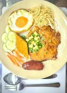 Hình ảnh Cơm tấm phần đặc biệt