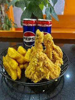Hình ảnh Combo 2 ( 3 gà giòn, 1 khoai tây, 2 pepsi )