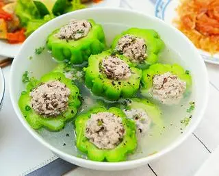 Hình ảnh CƠM CANH KHỔ QUA NHỒI THỊT