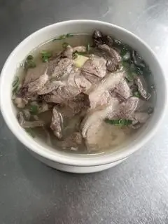 Hình ảnh Bún thịt lưỡi tim cật