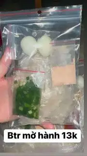 Hình ảnh Bánh Tráng Mỡ Hành - Trứng Cút