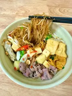 Hình ảnh Miến cua trộn đầy đủ