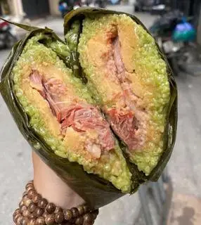 Hình ảnh Bánh chưng gù Lạng Sơn
