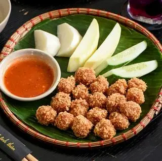 Hình ảnh Nem chua viên