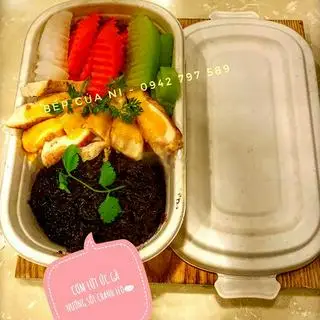 Hình ảnh Cơm lứt gà nướng sốt Chanh leo