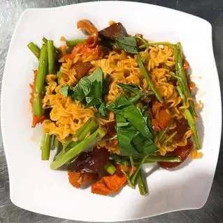 Hình ảnh Mì xào phá lấu 