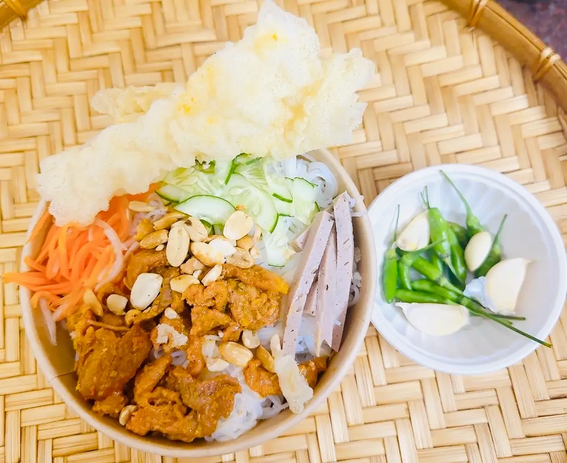 Hình ảnh Combo 1 bánh cuốn đặc biệt - 1 bún thịt nướng