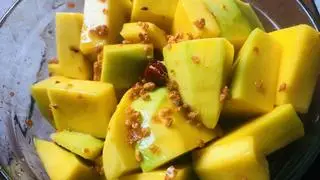 Hình ảnh Xoài lắc