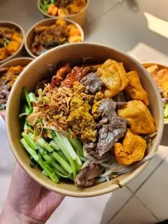 Hình ảnh Bánh Đa Trộn Riêu Cua
