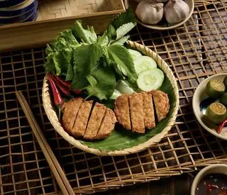 Hình ảnh Bún đậu chả cốm