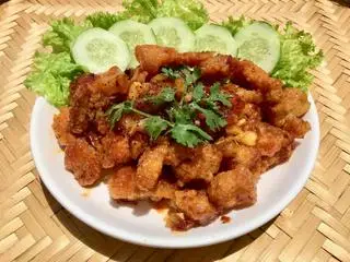 Hình ảnh Chẳng dừng chiên nước mắm