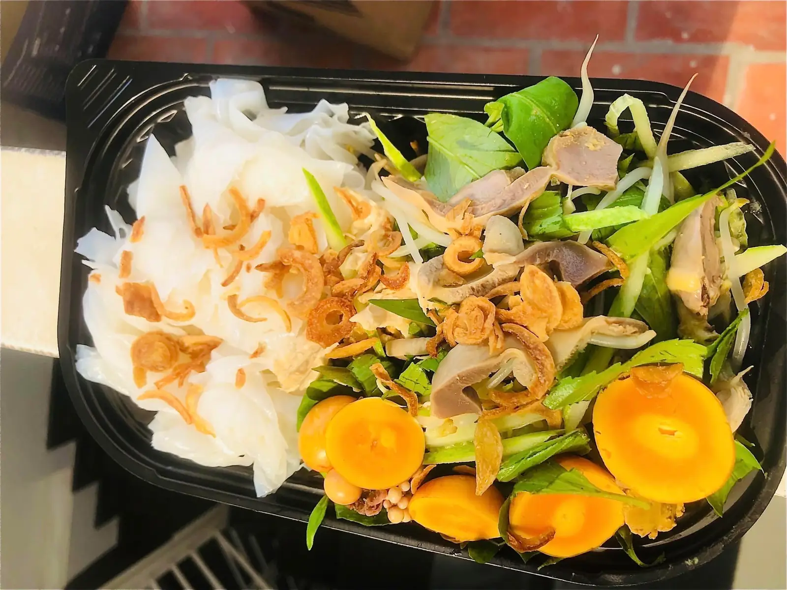 Hình ảnh Bánh ướt lòng gà