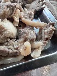 Hình ảnh thịt gân tim 200g