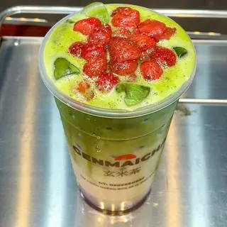 Hình ảnh Matcha latte Dâu 