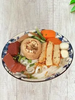 Hình ảnh BÁNH CANH THẬP CẨM GIÒ GÂN