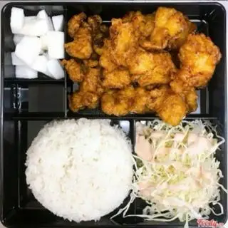 Hình ảnh Cơm gà sốt nước tương