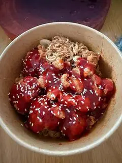 Hình ảnh Mì trộn gà sốt Hàn Quốc
