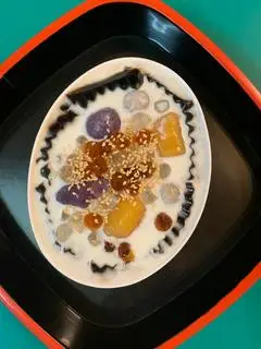 Hình ảnh Chè khoai dẻo cốt dừa