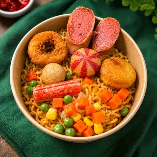 Hình ảnh Mì Trộn Full Topping Khum Trứng