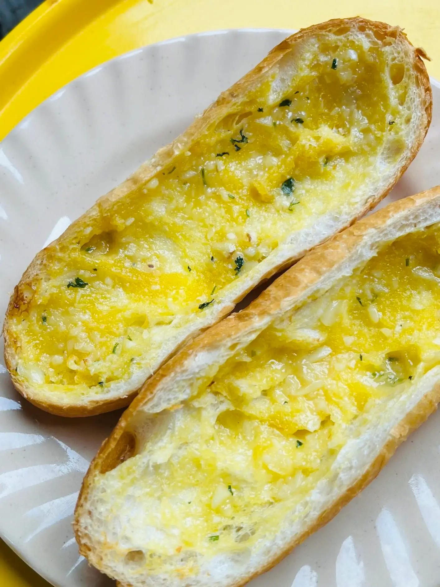 Hình ảnh Combo 2 ổ Bánh mì bơ tỏi