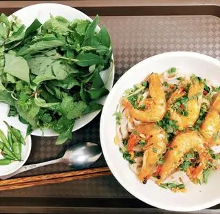 Hình ảnh Mì Quảng Trộn Tôm