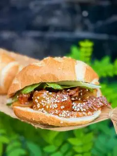 Hình ảnh Bánh mì xíu Huế (ổ đặc biệt 2-3 người ăn)(ảnh minh hoạ, khẩu phần thực lớn hơn)
