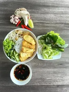 Hình ảnh Bún Đậu hũ - Hoành thánh nước tương