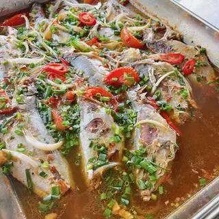 Hình ảnh Cơm cá kho cà