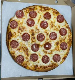 Hình ảnh Pizza Pepperoni 