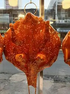 Hình ảnh Vịt quay Tỳ Bà rút xương da giòn