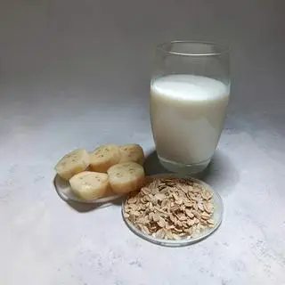 Hình ảnh Chuối + yến mạch 
